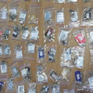 Peste două kilograme de bijuterii, descoperite la Galaţi-rutier