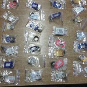 Peste două kilograme de bijuterii, descoperite la Galaţi-rutier