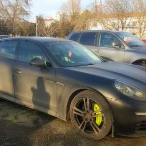 Porsche semnalat furat din Marea Britanie, descoperit la Constanţa