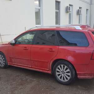 Două autoturisme de lux căutate de autorităţile din străinătate,  descoperite de poliţiştii de frontieră