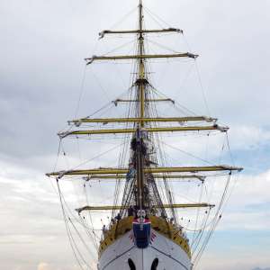 Trepte în evoluția unui viitor ofițer al Gărzii de Coastă -Prima polițistă de frontieră „cadet”, pe Nava Școală Mircea