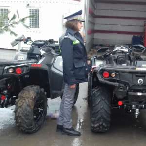 2 autovehicule de teren(ATV) furate din Franța, descoperite la frontiera timișeană