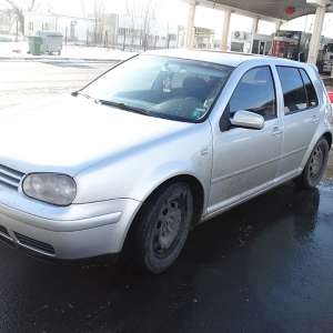 Pistol cu aer comprimat ascuns într-un autoturism, descoperit la P.T.F. Giurgiu