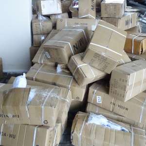 Un camion încărcat cu încălţăminte contrafăcută, a cărei valoare, dacă ar fi fost comercializată, depăşeşte 2 milioane de lei, depistat la P.T.F. Giurgiu