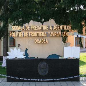 281 de elevi declaraţi admişi la examenul organizat la  Școala de Pregătire a Agenţilor Poliției de Frontieră „Avram Iancu” Oradea