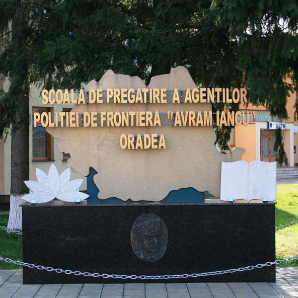 281 de elevi declaraţi admişi la examenul organizat la Școala de Pregătire a Agenţilor Poliției de Frontieră „Avram Iancu” Oradea
