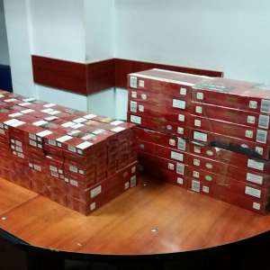 Aproximativ 800 pachete de ţigari confiscate în Punctul de Trecere a Frontierei Porţile de Fier I
