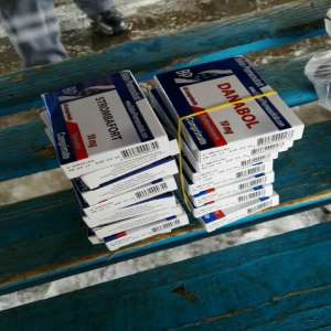 Substanţe anabolizante ascunse în bagaje, depistate în P.T.F. Albiţa