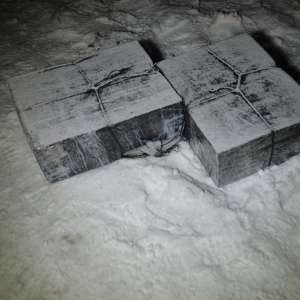 Un cetățean ucrainean reținut și 4.800 pachete cu țigări de contrabandă confiscate la frontiera de nord