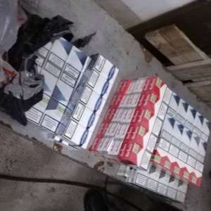 Aproximativ 6.000 de ţigarete de contrabandă descoperite la controlul de frontieră