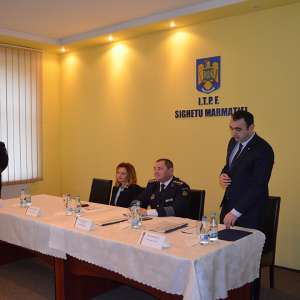 Peste 2.600.000 de pachete cu ţigări de contrabandă, confiscate în anul 2017