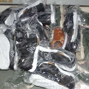 Bunuri în valoare de peste 100.000 lei susceptibile a fi contrafăcute, confiscate la P.T.F. Giurgiu