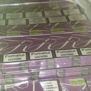 Peste 63.000 de ţigarete descoperite de poliţiştii de frontieră ascunse în instalaţia de aer condiţionat a unui tren internaţional