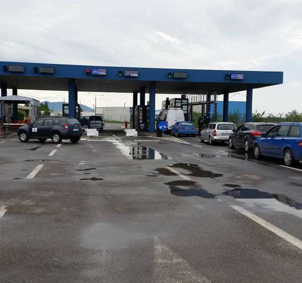 Doi cetățeni iranieni depistați la P.T.F. Moravița cu documente false