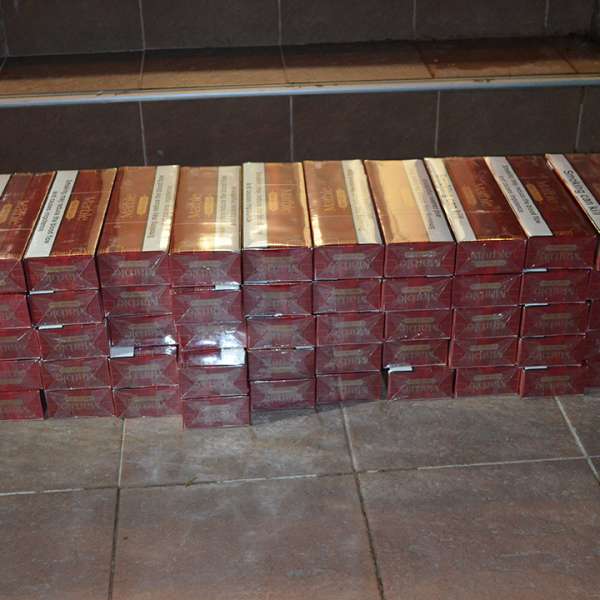 Ţigări fără documente legale, descoperite de poliţiştii de frontieră mehedințeni