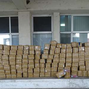 Aproximativ 7.000 de bunuri  susceptibile a fi contrafăcute, descoperite la P.T.F. Giurgiu