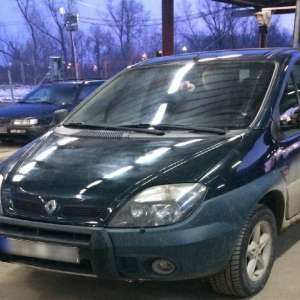 Lucrări penale pentru conducerea unor autoturisme fără drept de circulaţie în România  