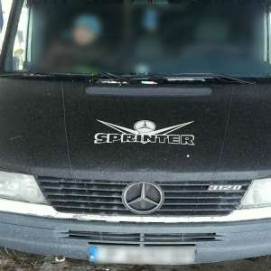 22 Kilograme de tutun aromatizat, depistate la Albiţa   