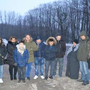 13 persoane ascunse în autovehicule, oprite la P.T.F. Negru Voda