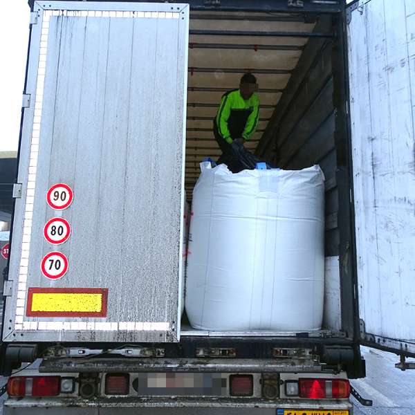 Cetățean iranian ascuns într-un camion, depistat la  PTF Giurgiu