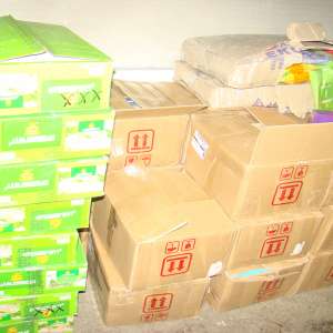 3 focuri de armă trase de polițiștii de frontieră, 5.000 pachete țigări si 300 kg de tutun confiscate la frontiera de nord