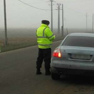 Bărbat cercetat de poliţiştii de frontieră pentru ultraj