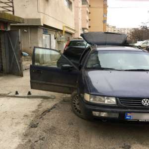 Bunuri de contrabandă, descoperite de polițiștii de frontieră