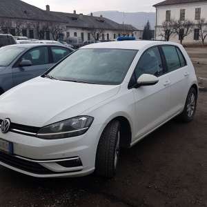 VW Golf căutat în Italia, descoperit de polițiștii de frontieră  în Sighetu Marmației