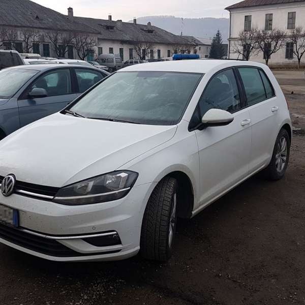 VW Golf căutat în Italia, descoperit de polițiștii de frontieră în Sighetu Marmației