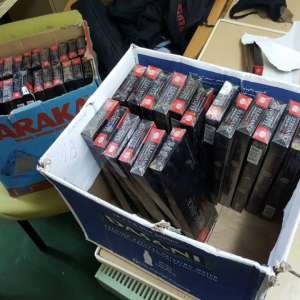 Peste 6.000 pachete cu ţigări de contrabandă, descoperite la bordul unei nave sosite în Portul Constanța