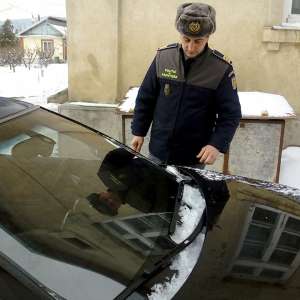 Şase autovehicule căutate de autorităţi, descoperite în ultimele 24 de ore la frontieră
