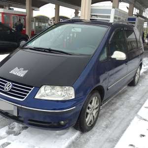 Articole textile şi încălţăminte susceptibile a fi contrafăcute, descoperite la P.T.F. Giurgiu