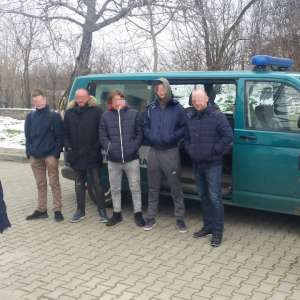 Şapte cetățeni din Kosovo, depistați de polițiștii de frontieră timișeni