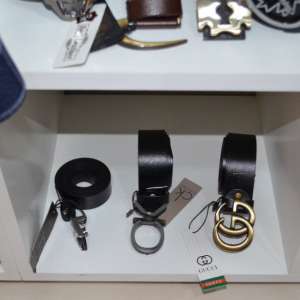 Bunuri susceptibile a fi contrafăcute, confiscate de poliţiştii de frontieră gălăţeni şi brăileni