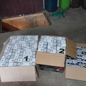 Percheziţii domiciliare la Rădăuți Prut: aproximativ 40.000 ţigarete de contrabandă descoperite