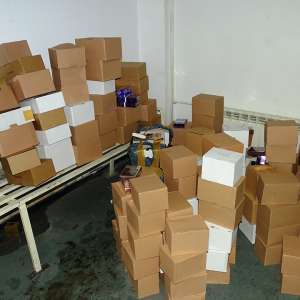 Peste 2.900 de bunuri, susceptibile a fi contrafăcute, confiscate la P.T.F. Giurgiu