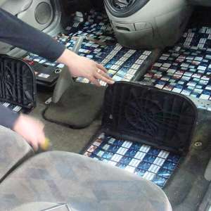 Peste 13.500 pachete țigări confiscate la frontiera de nord