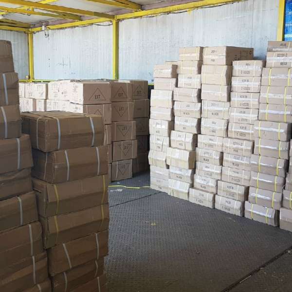 Bunuri nedeclarate în valoare de peste 82.000 lei, confiscate în Portul Constanţa Sud Agigea