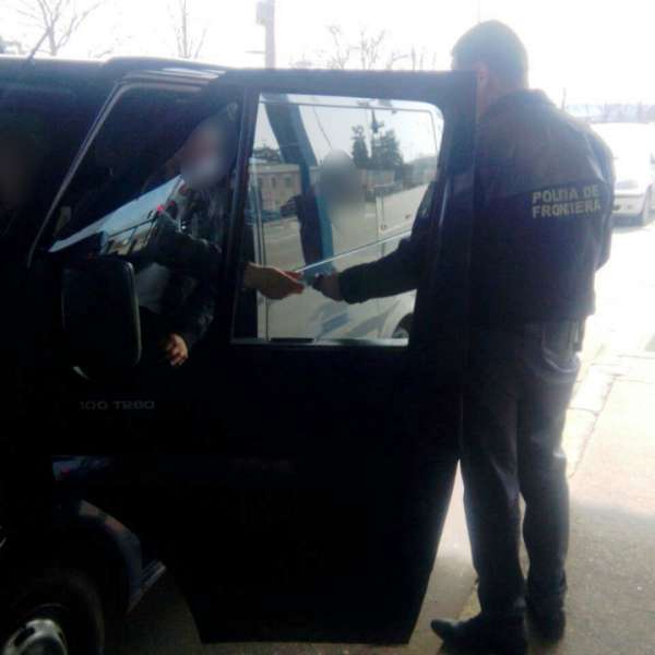 Urmărit internațional, depistat la controlul de frontieră   