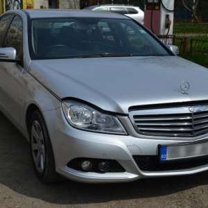 Autoturisme căutate de autorităţile din Marea Britanie şi Italia, descoperite la frontieră