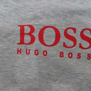 Peste 2.000 de bunuri, susceptibile a fi contrafăcute, confiscate la P.T.F. Giurgiu