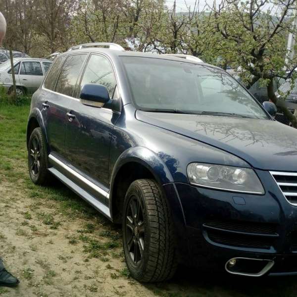 Volkswagen Touareg declarat furat în Slovacia, descoperit la P.T.F. Albiţa