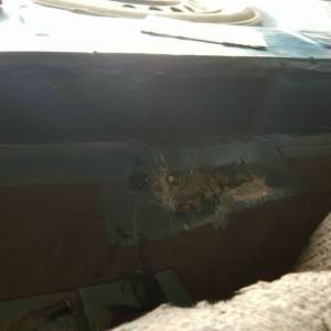 Țigări de contrabandă descoperite sub bancheta din spate a unui autoturism   