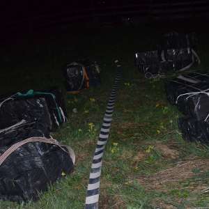 Ţigări în valoare de peste 200.000 lei confiscate la frontiera de nord a României