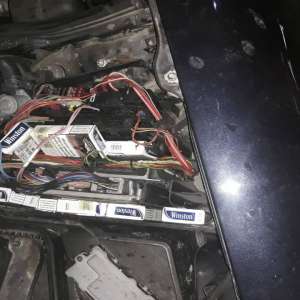 Mercedes antifonat cu țigări de contrabandă