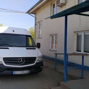 Microbuz Mercedes căutat în Italia, descoperit în PTF Sighetu Marmației