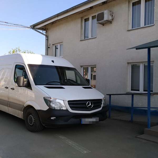 Microbuz Mercedes căutat în Italia, descoperit în P.T.F. Sighetu Marmației