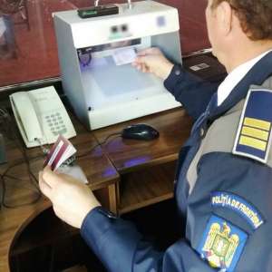 Opel Astra radiat din circulație de autoritățile olandeze, descoperit în Albiţa