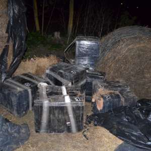 Focuri de armă pentru reţinerea unui contrabandist