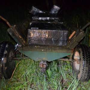 Contrabandist de 75 de ani, oprit cu focuri de armă